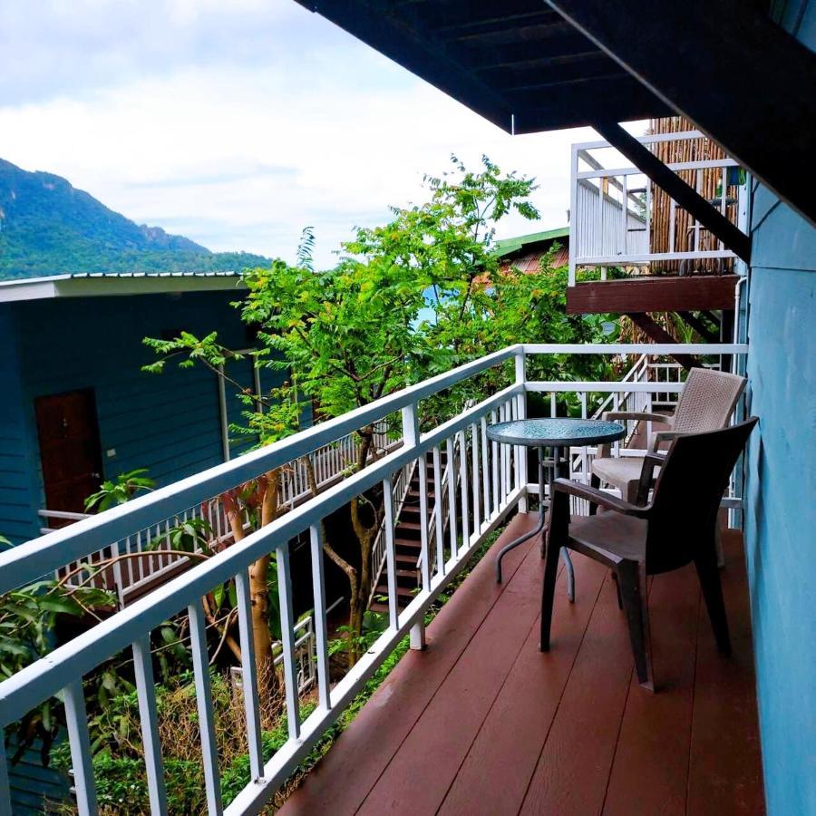 Blue View House Phi Phi Hostel Exterior photo